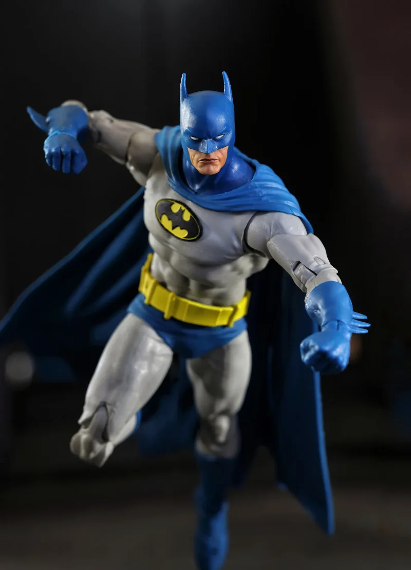 VAULT DC MULTIVERSE 7INCH BATMAN (KNIGHTFALL) ACTION FIGURE