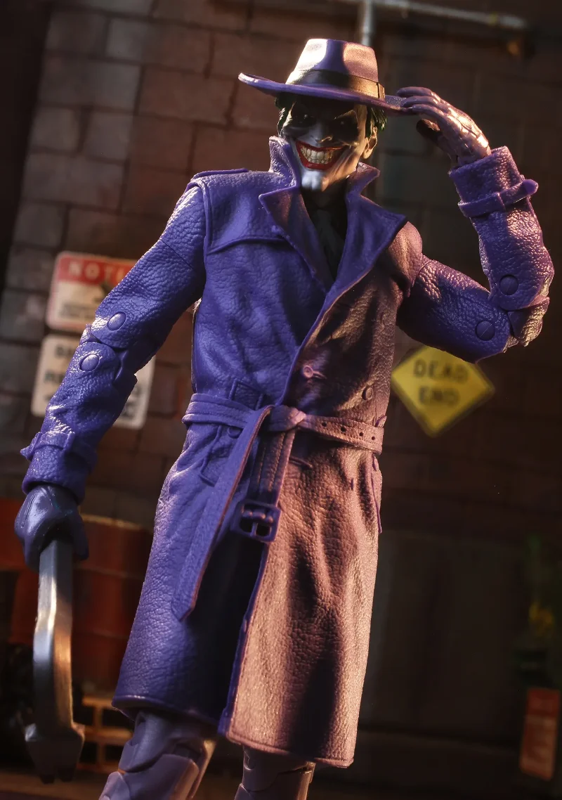 VAULT DC MULTIVERSE 7INCH THE JOKER (THE COMEDIAN) ACTION FIGURE