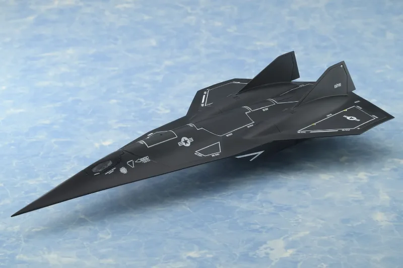 TOP GUN MAVERICK DARK STAR 1/72 MODEL KIT