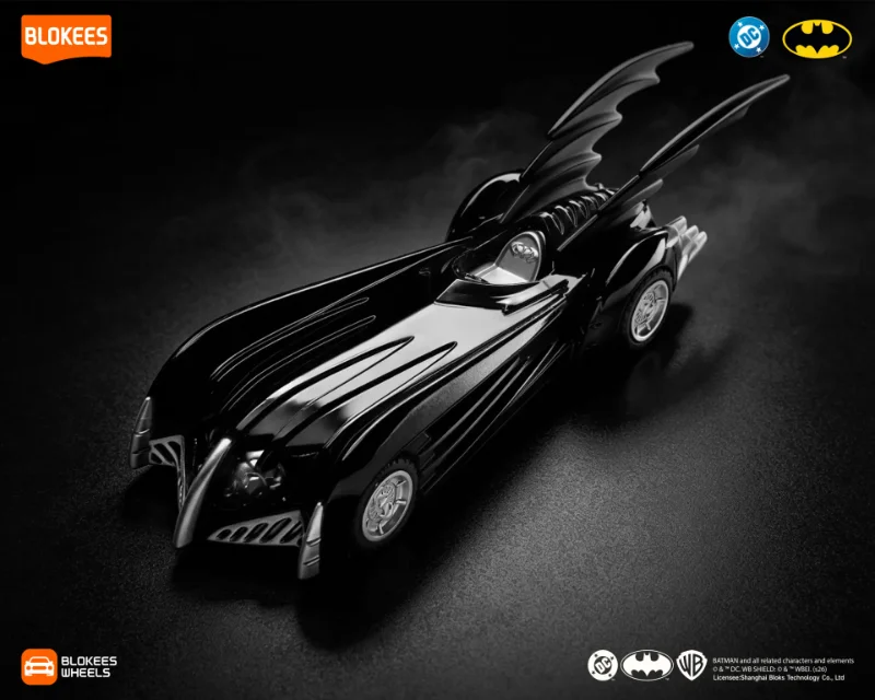 BATMAN WHEELS E02 MODEL KIT BLIND BOX (6)
