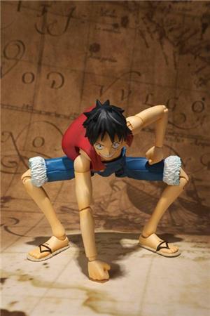 bandai-sh-figuarts-one-piece-monkey-d-luffy
