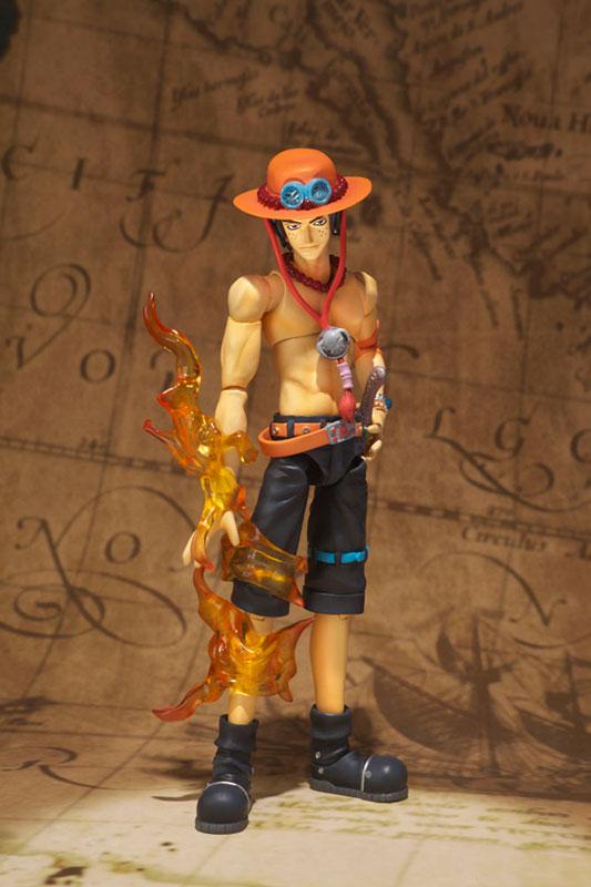 S.H. FIGUARTS ONE PIECE PORTGAS D. ACE