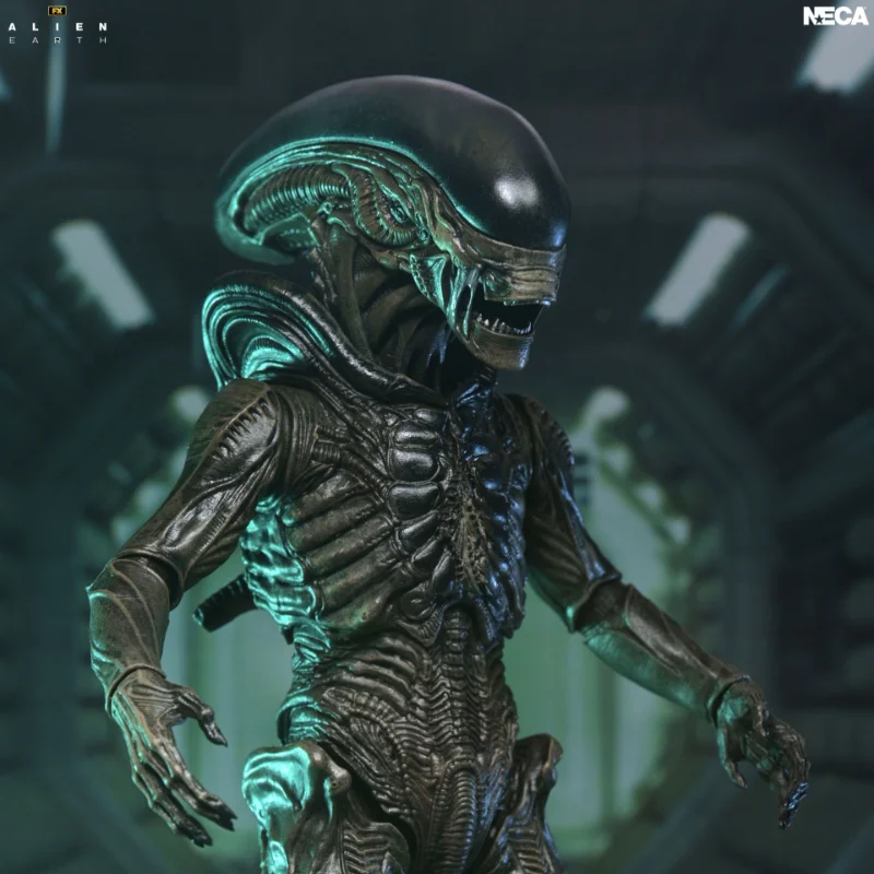 ALIEN EARTH XENOMORPH ULTIMATE ACTION FIGURE