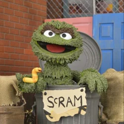 neca-sesame-street-oscar-the-grouch-ultimate-action-figure