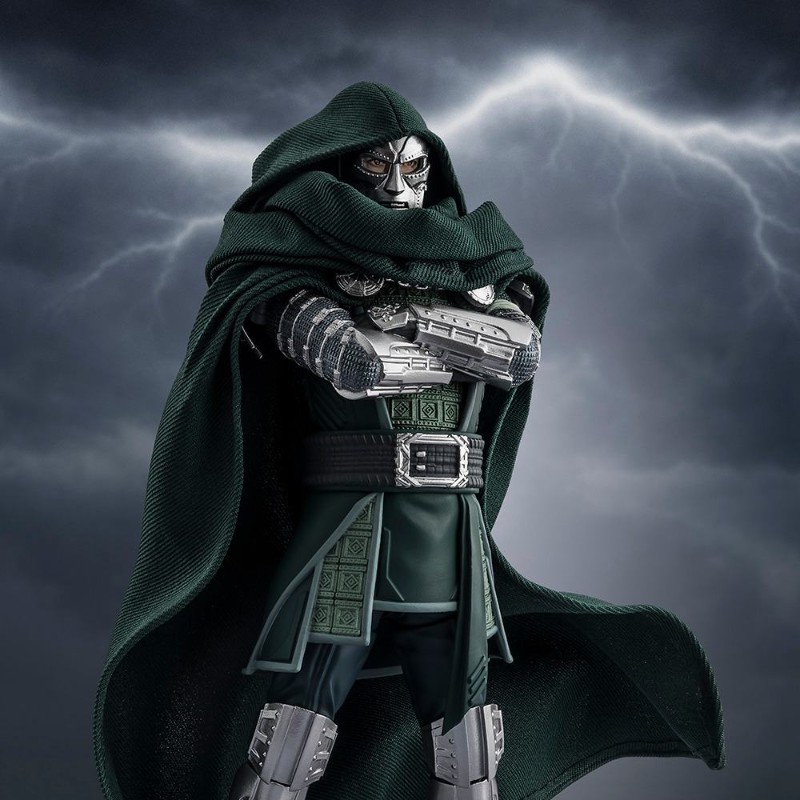S.H. FIGUARTS - AVENGERS DOOMSDAY DOCTOR DOOM