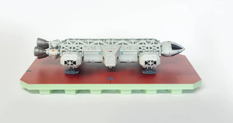 SPACE 1999 LABORATORY EAGLE DIE-CAST REPLICA