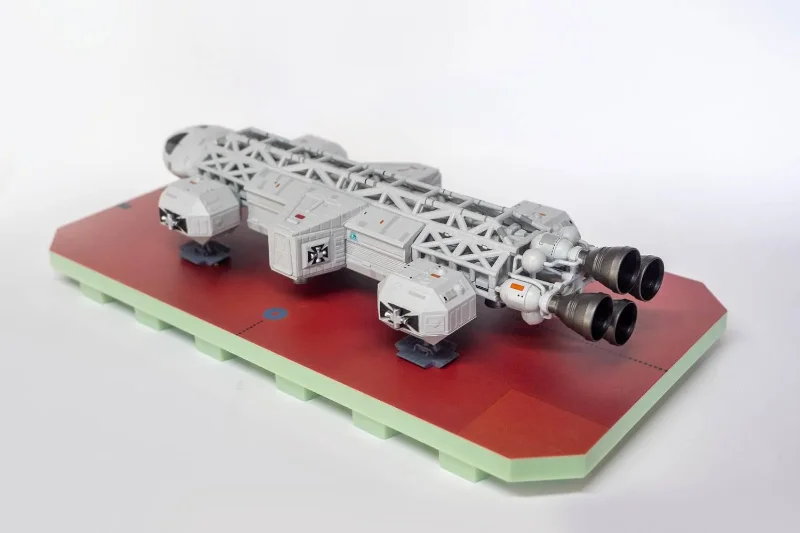 SPACE 1999 LABORATORY EAGLE DIE-CAST REPLICA