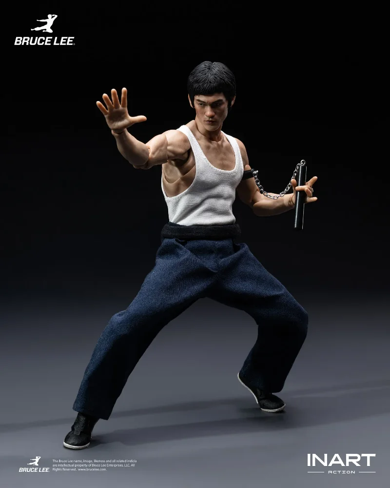 BRUCE LEE (KUNG FU OUTFIT) 1/12 COLLECTIBLE FIGURE