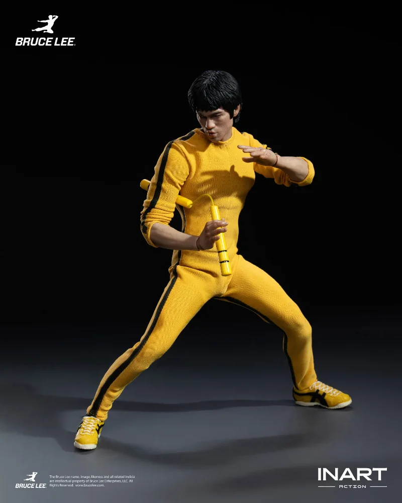 BRUCE LEE (YELLOW JUMPSUIT) 1/12 COLLECTIBLE FIGURE