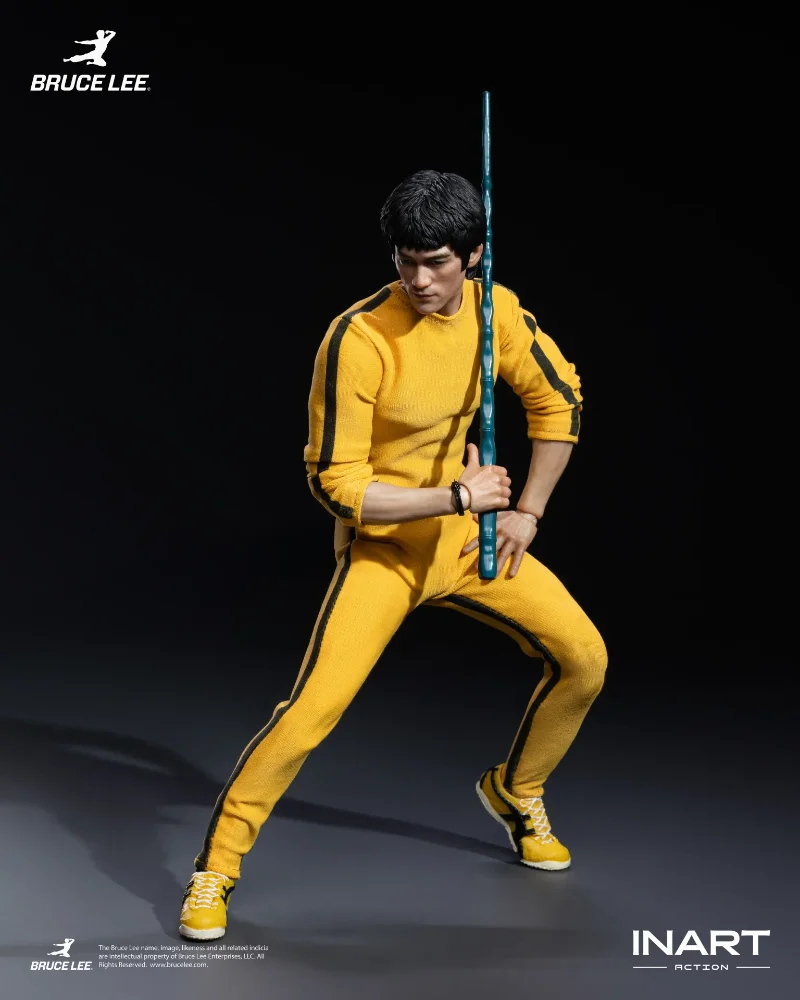 BRUCE LEE (YELLOW JUMPSUIT) 1/12 COLLECTIBLE FIGURE