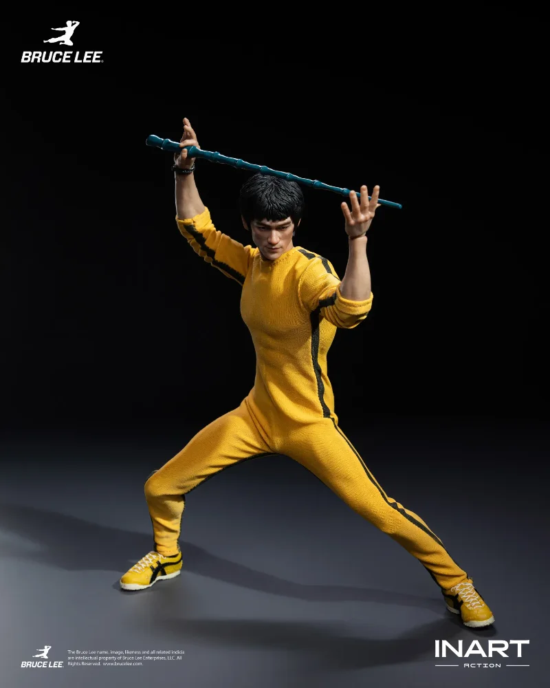 BRUCE LEE (YELLOW JUMPSUIT) 1/12 COLLECTIBLE FIGURE