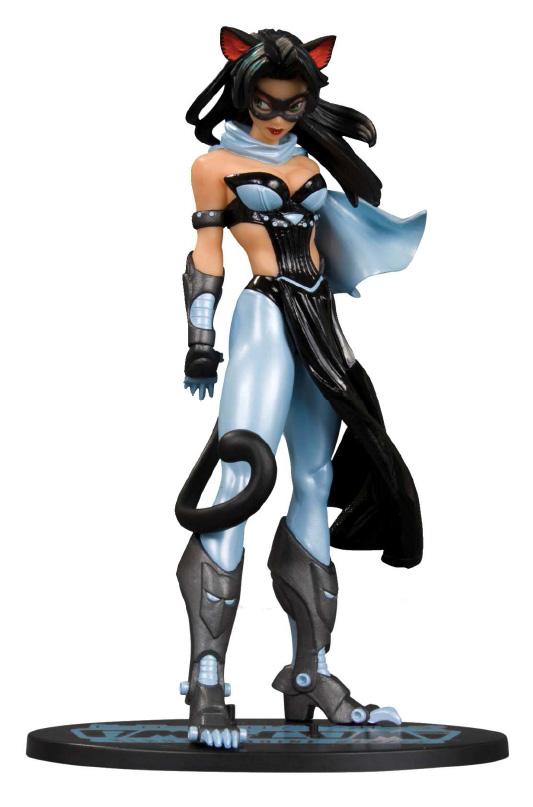 AME COMI CATWOMAN VER.2 (BLUE SUIT VARIANT)