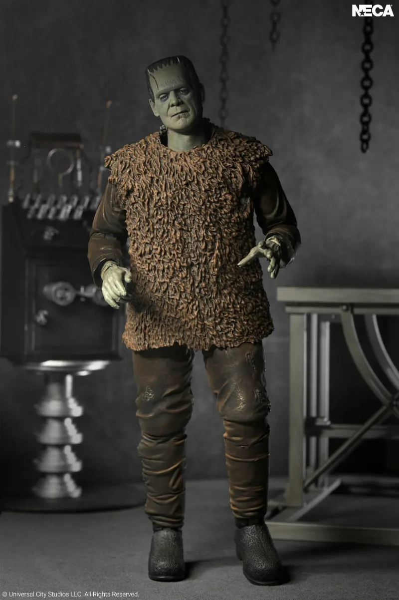 UNIVERSAL MONTERS FRANKENSTEIN MONSTER ULTIMATE ACTION FIGURE
