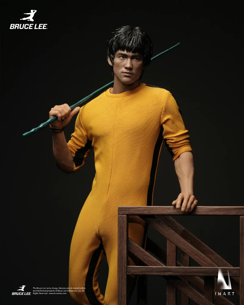 BRUCE LEE (YELLOW JUMPSUIT) 1/6 COLLECTIBLE FIGURE