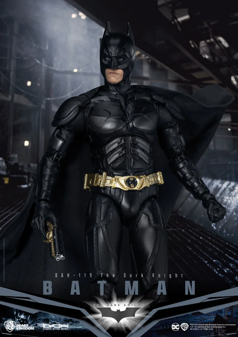 BATMAN DARK KNIGHT STANDARD VERSION ACTION FIGURE
