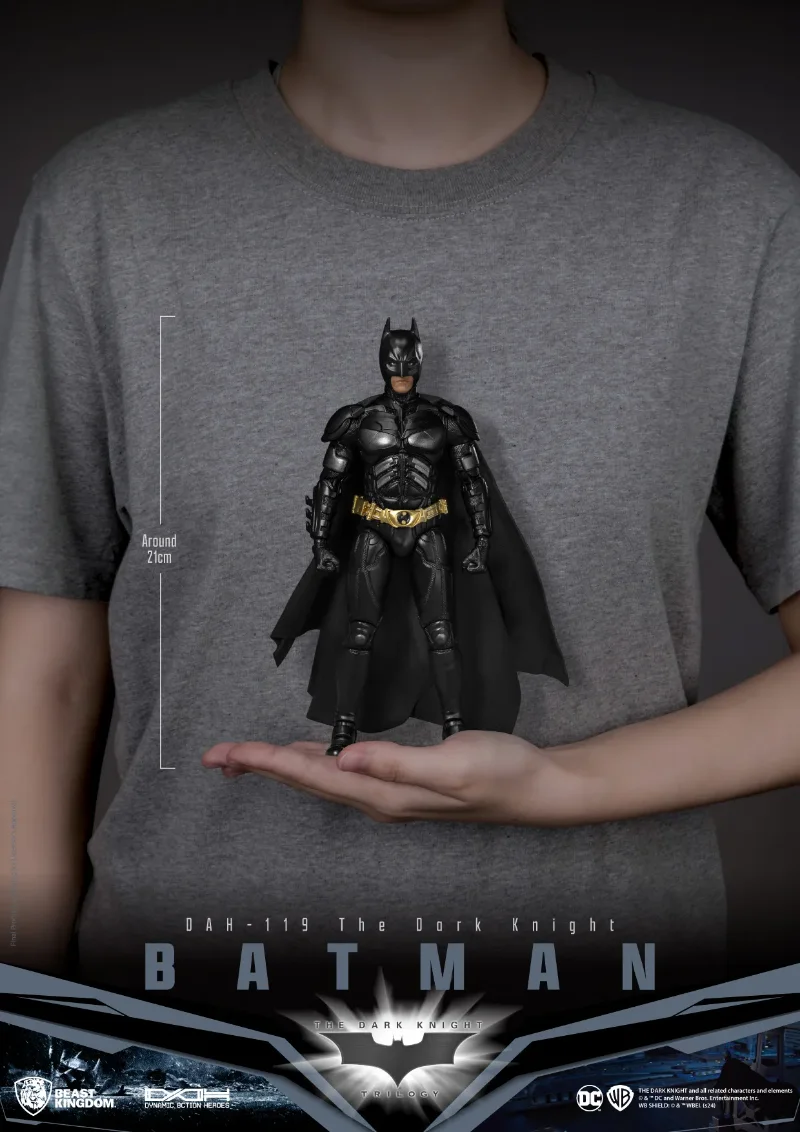 BATMAN DARK KNIGHT STANDARD VERSION ACTION FIGURE