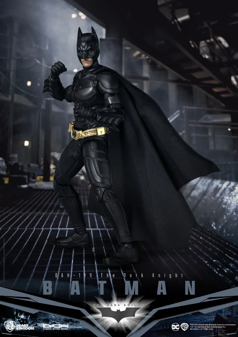 BATMAN DARK KNIGHT STANDARD VERSION ACTION FIGURE