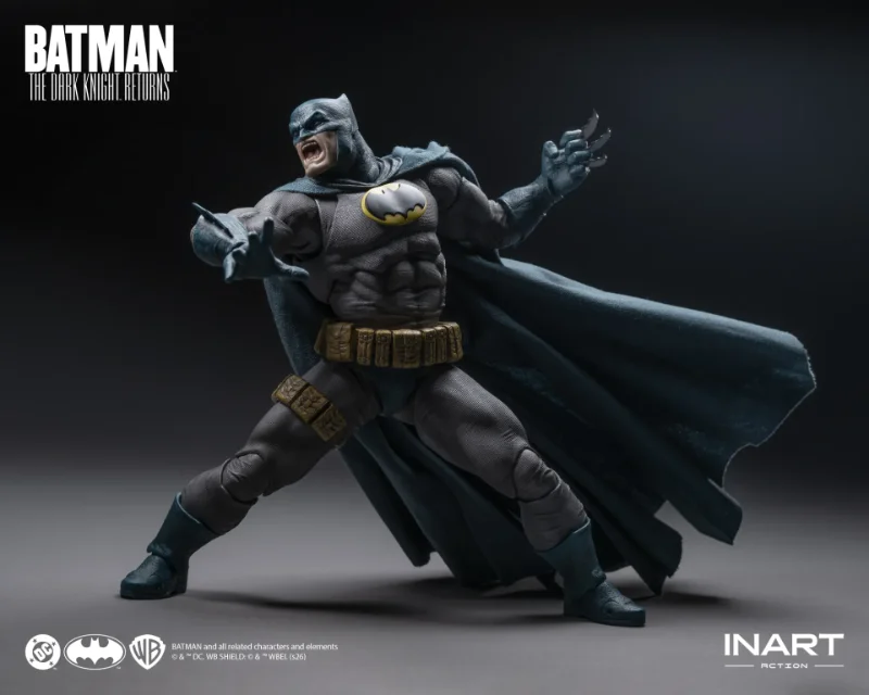BATMAN THE DARK KNIGHT RETURNS BLUE SUIT 1/12 ACTION FIGURE