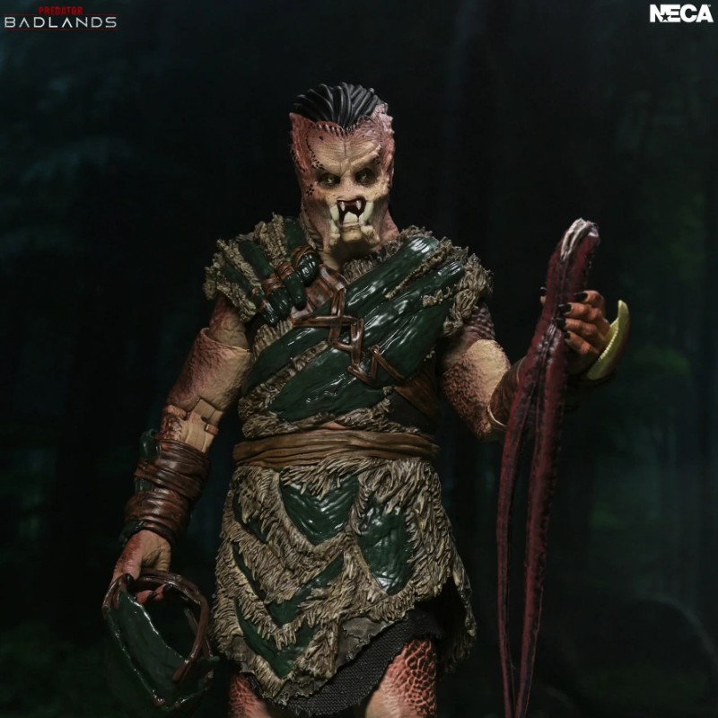 PREDATOR BADLANDS DEK BONE BISON ARMOR ULTIMATE ACTION FIGURE