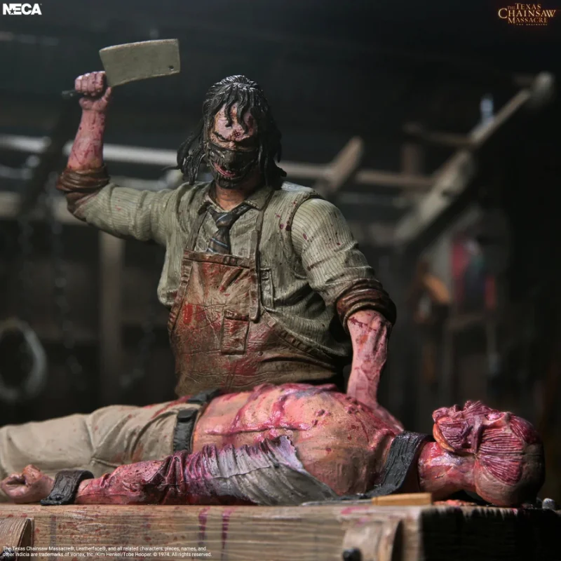 THE TEXAS CHAINSAW MASSACRE THE BEGINNING SLUAGHTERHOUSE ACTION FIGURE BOX SET