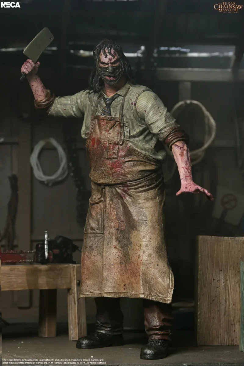 THE TEXAS CHAINSAW MASSACRE THE BEGINNING SLUAGHTERHOUSE ACTION FIGURE BOX SET