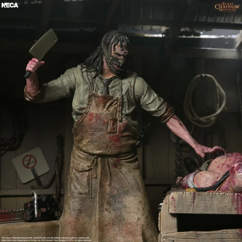 THE TEXAS CHAINSAW MASSACRE THE BEGINNING SLUAGHTERHOUSE ACTION FIGURE BOX SET