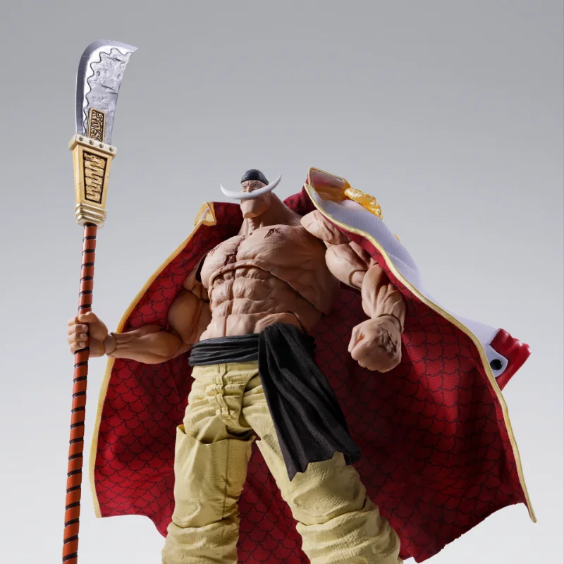 S.H. FIGUARTS - ONE PIECE EDWARD NEWGATE WHITEBEARD MARINEFORD