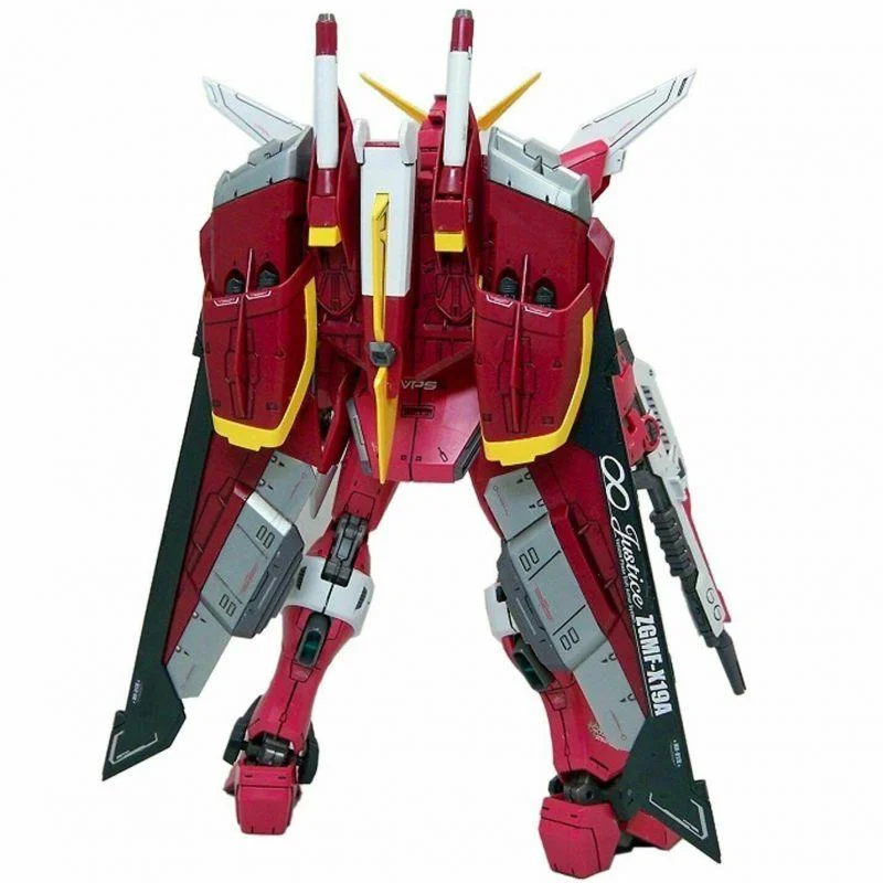 1/100 MG INFINITE JUSTICE GUNDAM