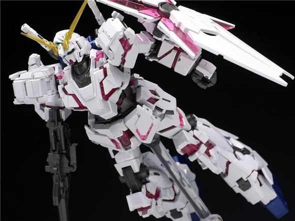 1/144 HGUC 100 GUNDAM UNICORN RX-0 DESTROY