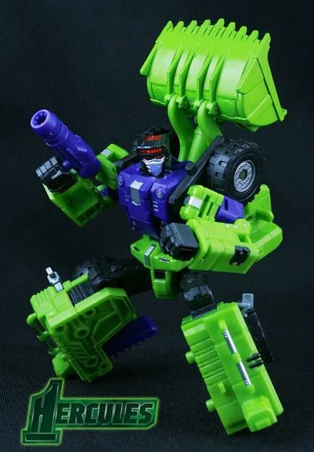 TFC TOYS - STRUCTOR