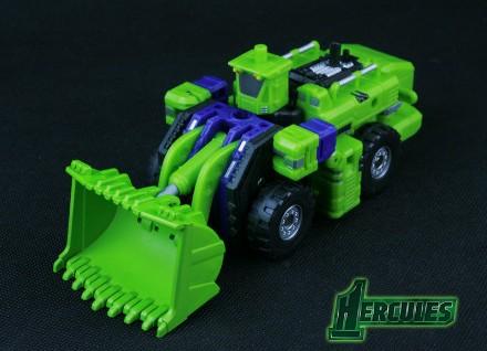 TFC TOYS - STRUCTOR