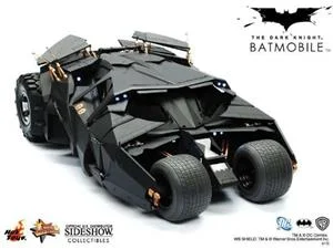 hot-toys-batman-tumbler
