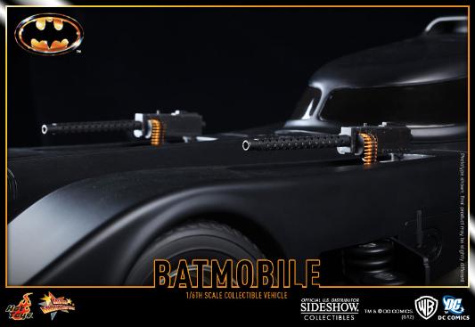 1/6 HOT TOYS - BATMOBILE 1989