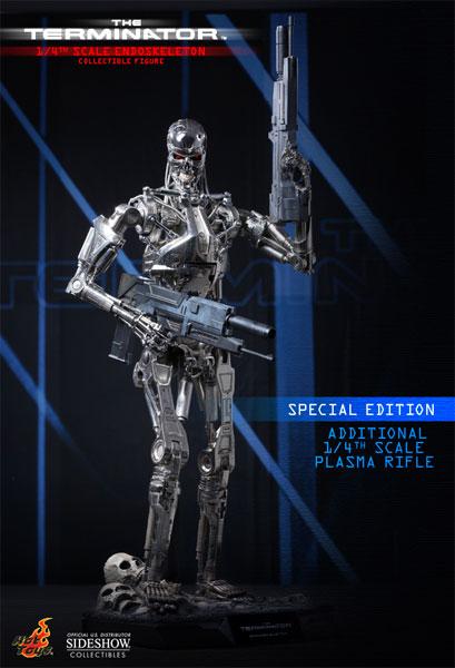1/4 PREMIUM FIGURE HOT TOYS - TERMINATOR ENDOSKELETON