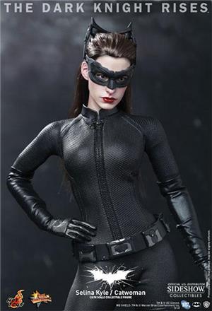 1/6 HOT TOYS - BATMAN CATWOMAN/SELINA KYLE