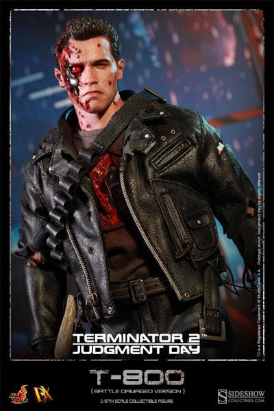 1/6 HOT TOYS - TERMINATOR 2 T-800 (BATTLE DAMAGED)