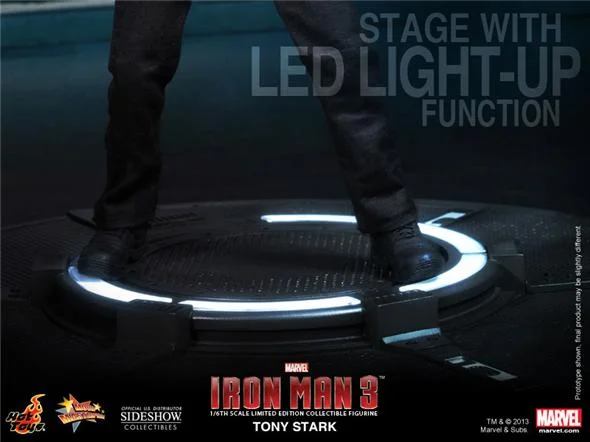 1/6 HOT TOYS - TONY STARK FROM IRON MAN 3