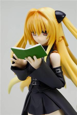 bandai-sh-figuarts-to-love-ru-darkness-konjiki-no-yami