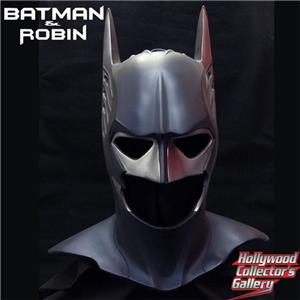 toynami-batman-and-robin-sonar-cowl-11