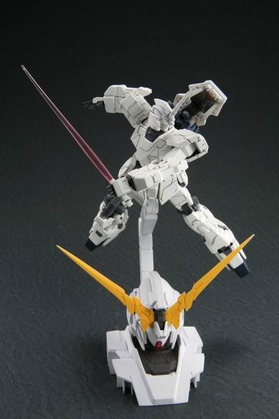 1/144 HGUC LIMITED GUNDAM UNICORN RX0 UNICRN+HEAD
