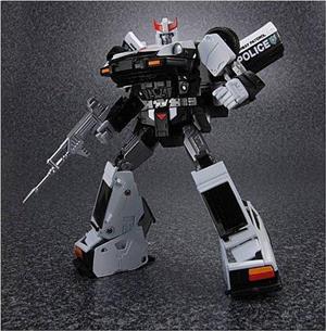 takara-tomy-mp-17-prowl