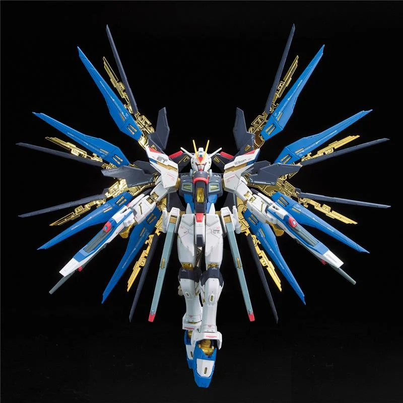 1/144 RG - 014 STRIKE FREEDOM GUNDAM