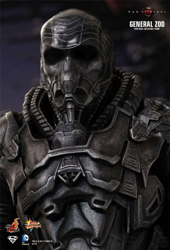 1/6 HOT TOYS - MAN OF STEEL GENERAL ZOD