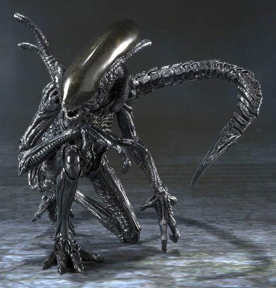 SH MONSTERARTS - MONSTERARTS AVP ALIEN WARRIOR