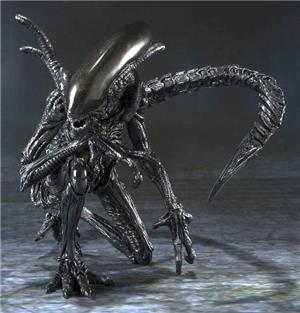 SH MONSTERARTS - MONSTERARTS AVP ALIEN WARRIOR