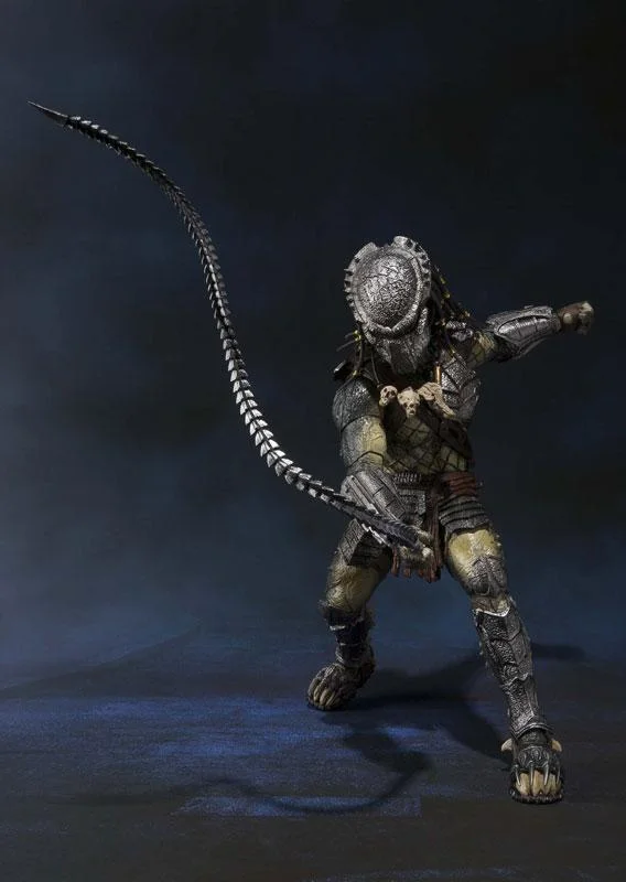 SH MONSTERARTS - MONSTERARTS AVP WOLF PREDATOR