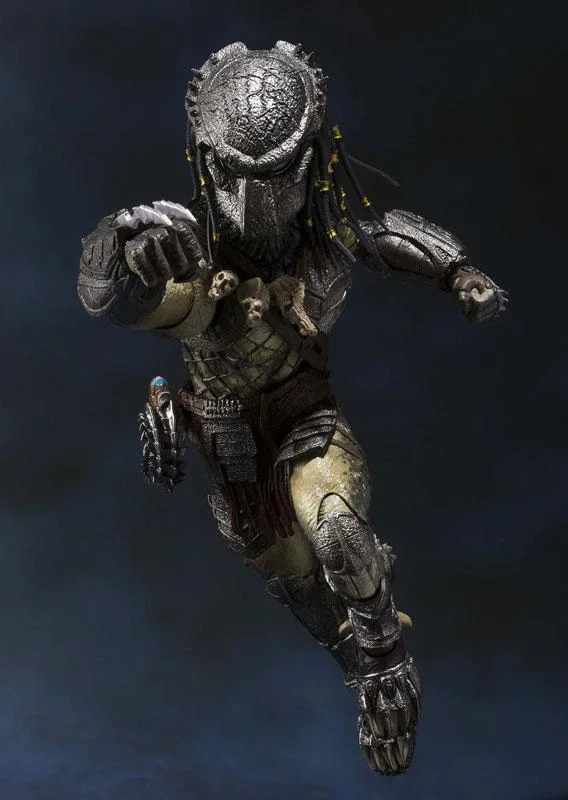 SH MONSTERARTS - MONSTERARTS AVP WOLF PREDATOR