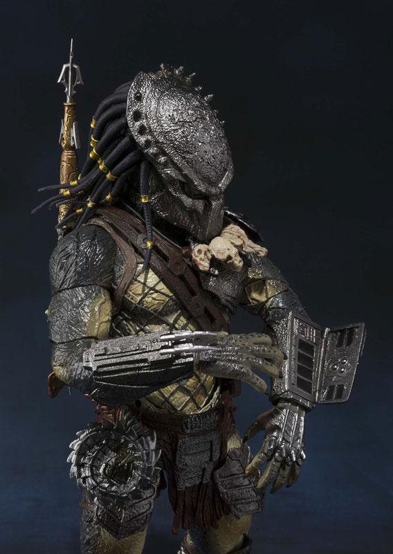 SH MONSTERARTS - MONSTERARTS AVP WOLF PREDATOR