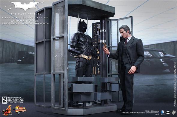 1/6 HOT TOYS - BATMAN ARMORY WAYNE & ALFRED