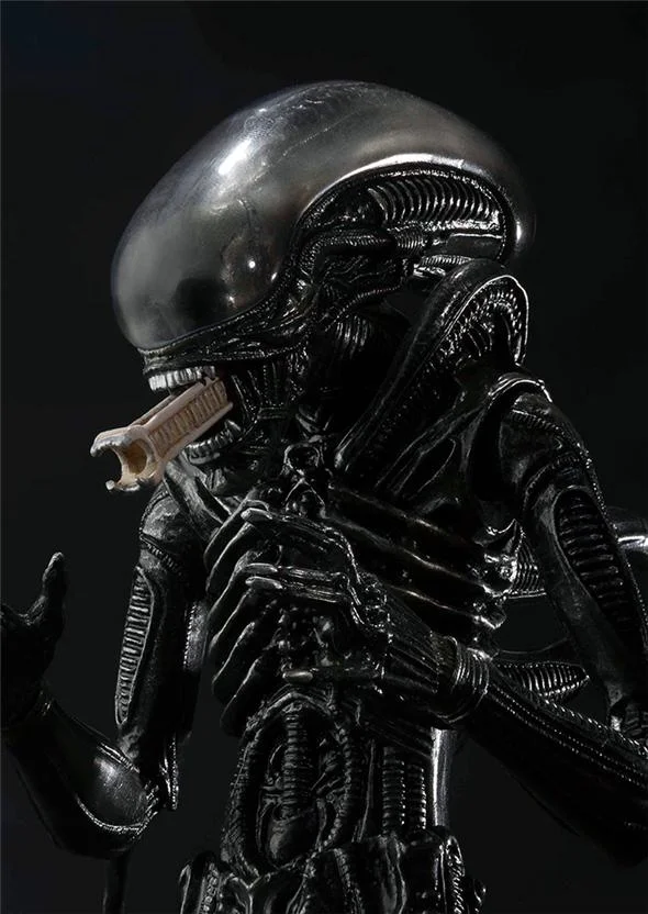 MONSTERARTS ALIEN BIG CHAP